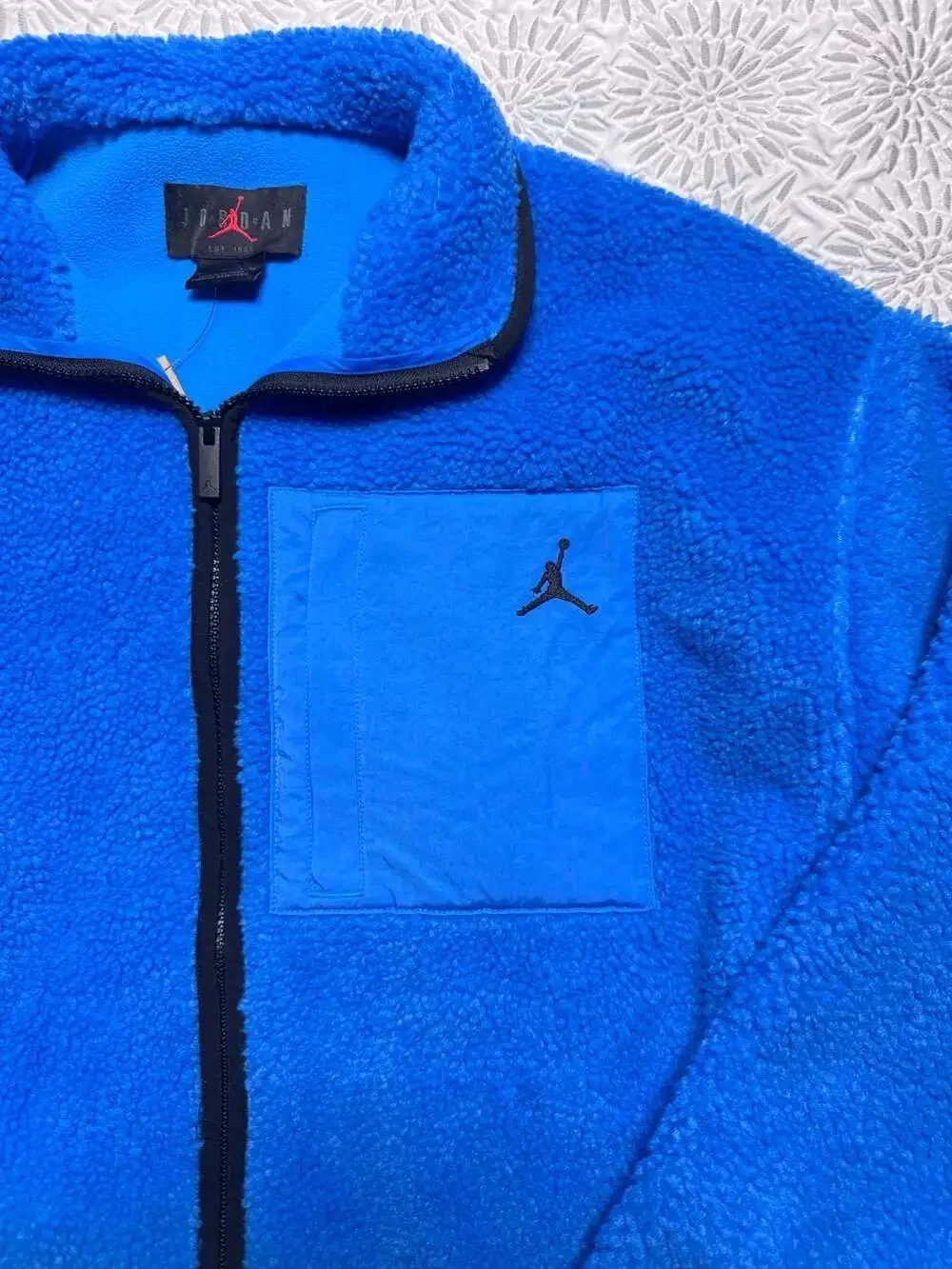 Jordan flight mountainside
